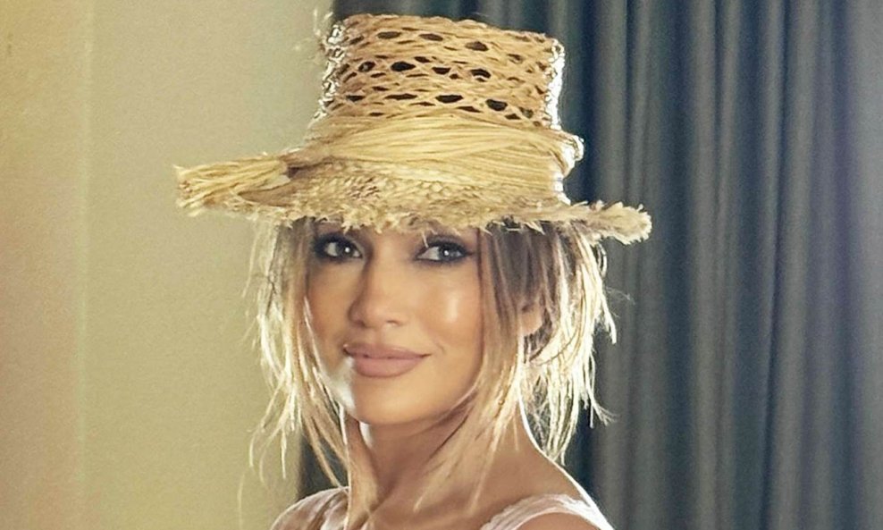 Jennifer Lopez