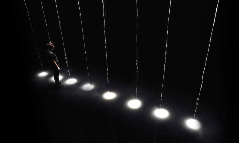 Festival otvara kanadski umjetnik Martin Messier sa spektakularnim performansom 1 Drop 1000 Years