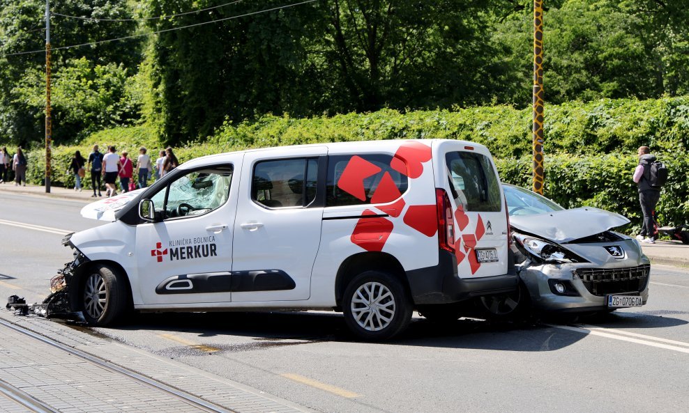 Prometna nesreća na Maksimirskoj