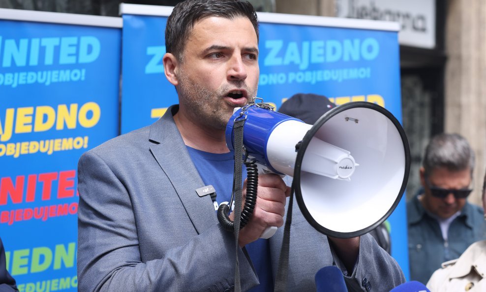 Davor Bernardić