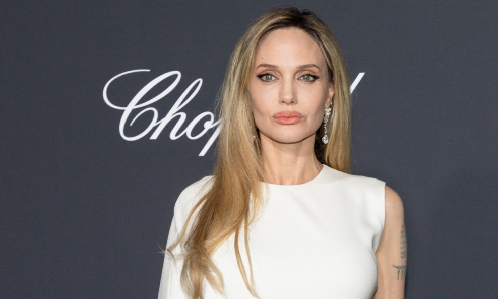 Angelina Jolie
