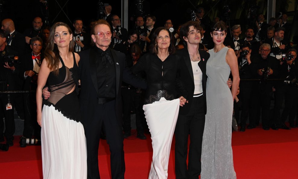Jordan Hewson, Bono Vox, Ali Hewson i Elijah Hewson