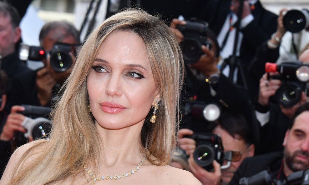 Angelina Jolie