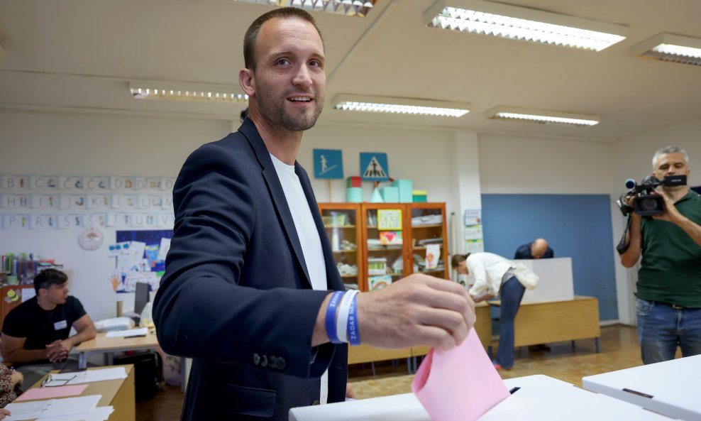Šime Erlić