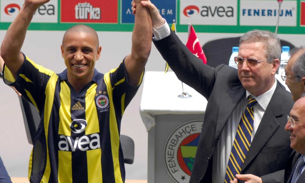 Roberto Carlos i Aziz Yildirim