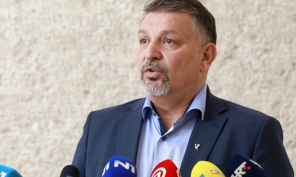Željko Lacković