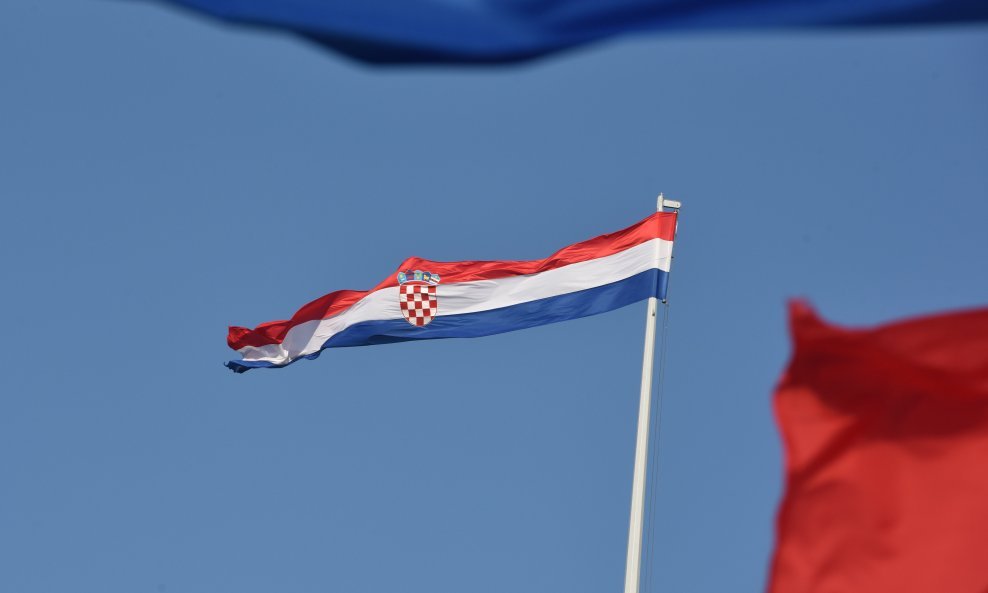 Ilustracija / Hrvatska zastava