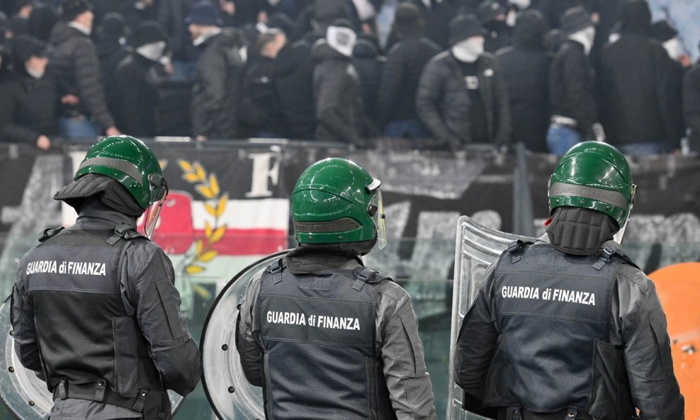 Talijanska Financijska policija ima ovlasti djelovati i na javnim mjestima
