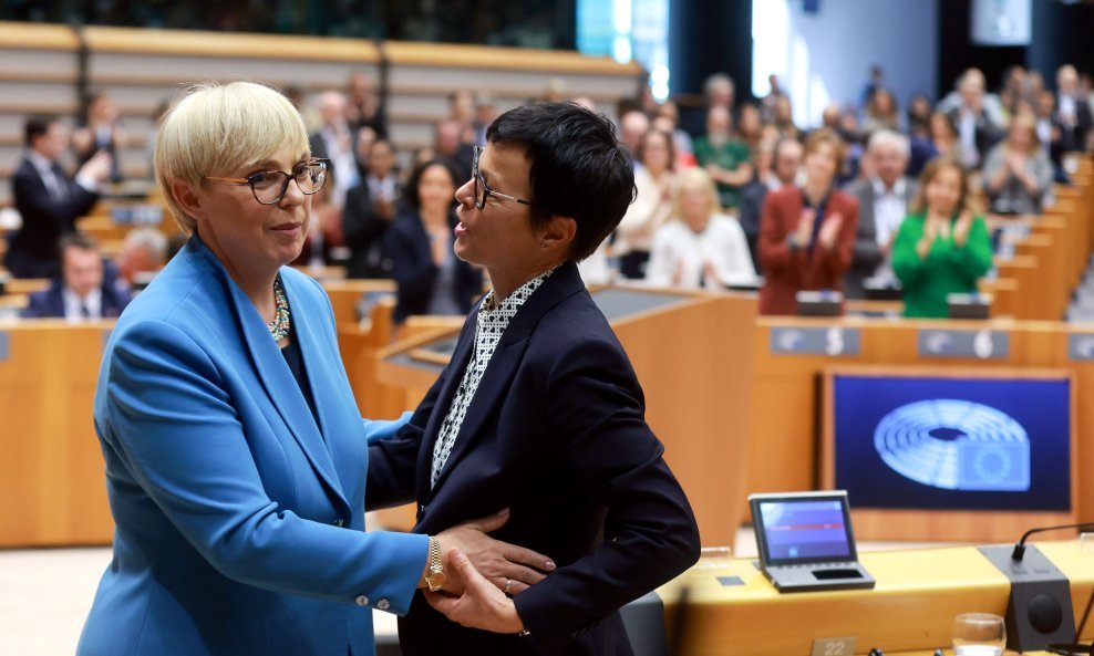 Nataša Pirc Musar nakon govora s europskom povjerenicom za proširenje Martom Kos
