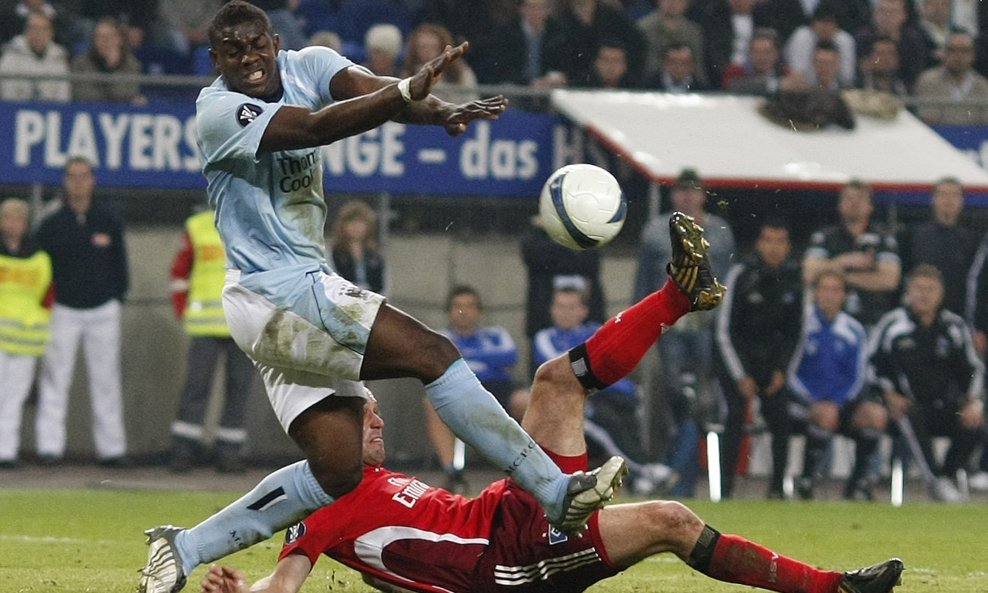 Manchester City - Micah Richards, HSV - Joris Mathijsen