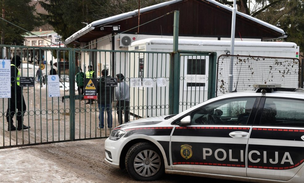 Migrantski kamp Blažuj - arhiva