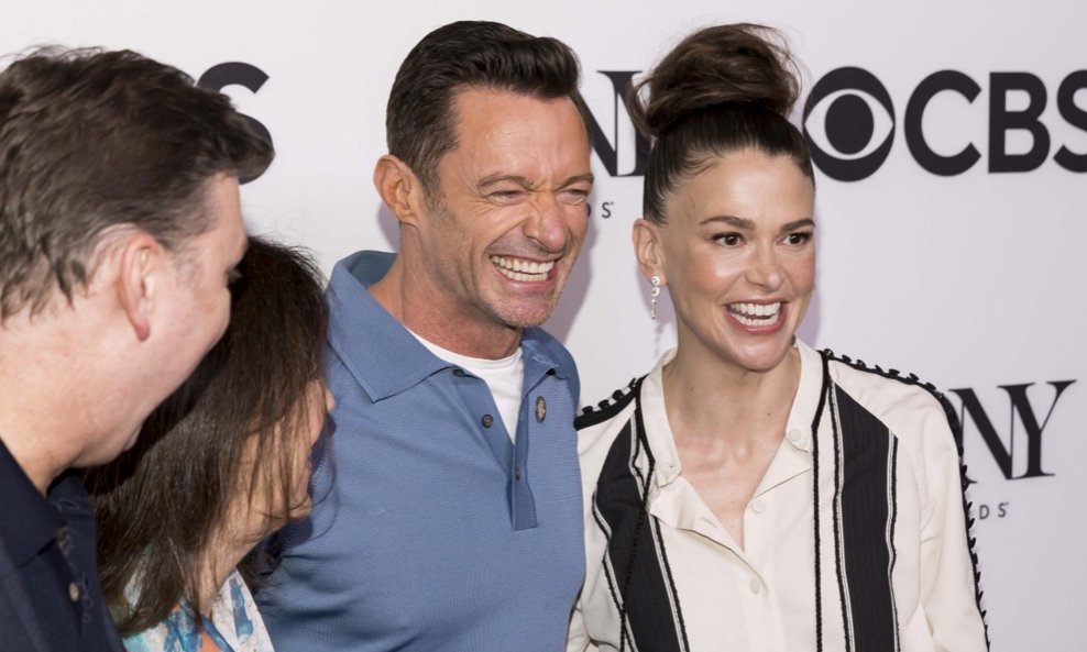 Hugh Jackman i Sutton Foster