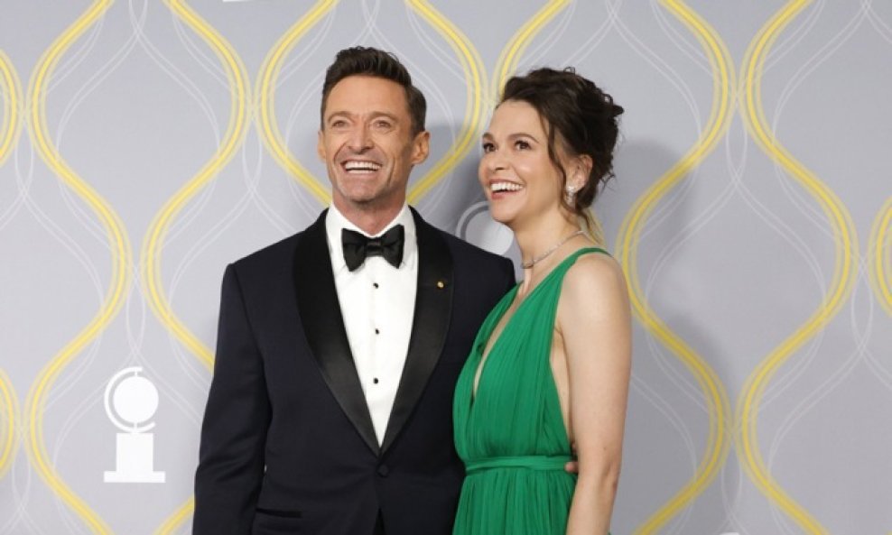 Hugh Jackman i Sutton Foster