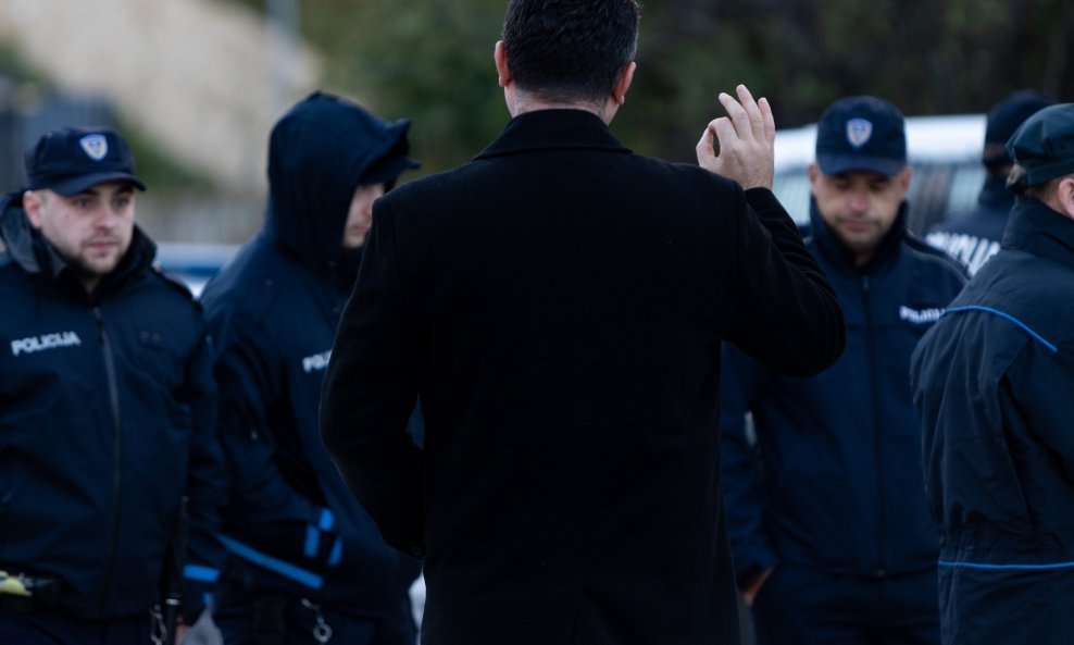Ilustracija / Policija