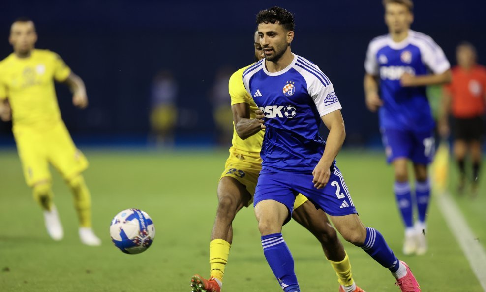 Sadegh Moharrami NK Dinamo