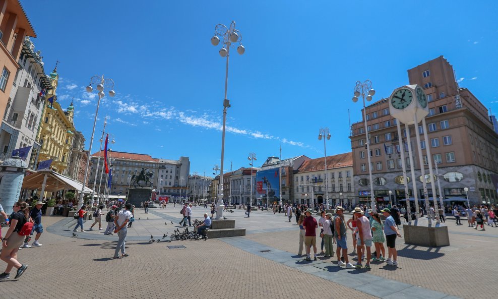 Trg Bana Josipa Jelačića