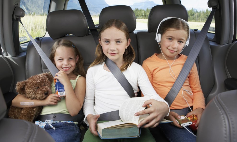 djeca putovanje automobil