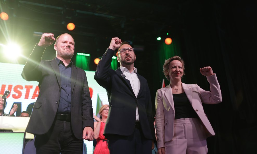 Tomislav Tomašević sa zamjenicima Danijelom Dolenec i Lukom Korlaetom