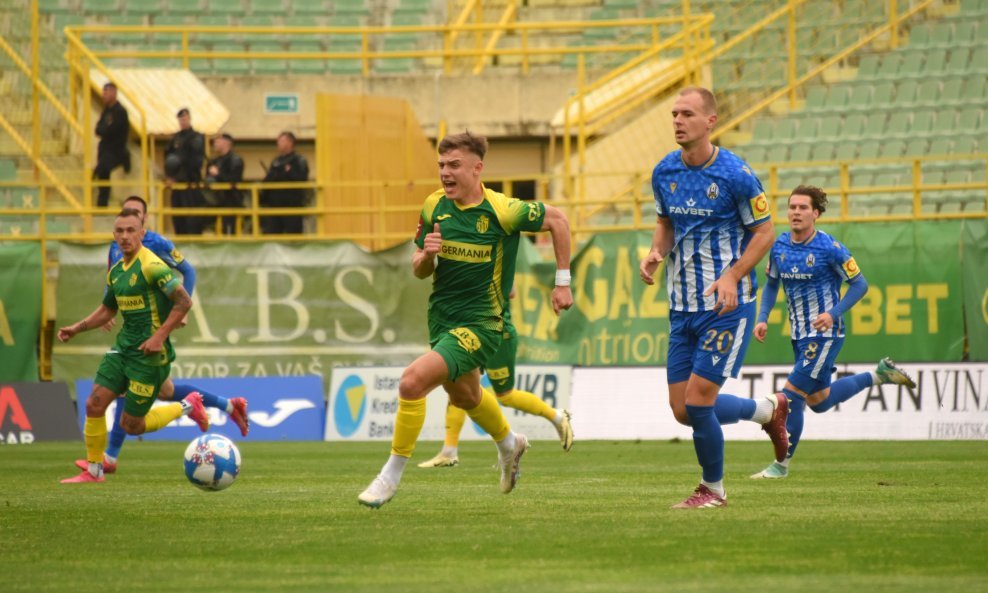 Oleksandr Petrusenko