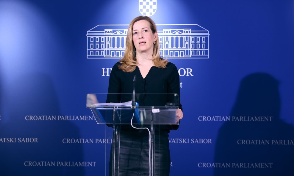 Mirela Ahmetović, saborska zastupnica SDP-a
