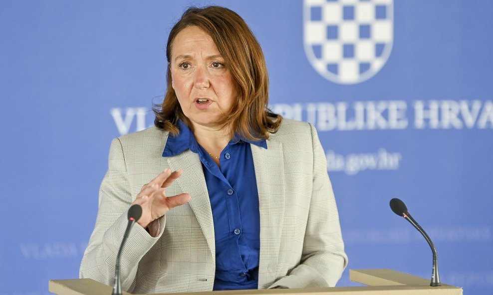 Irena Hrstić