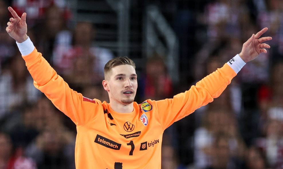 Dominik Kuzmanović
