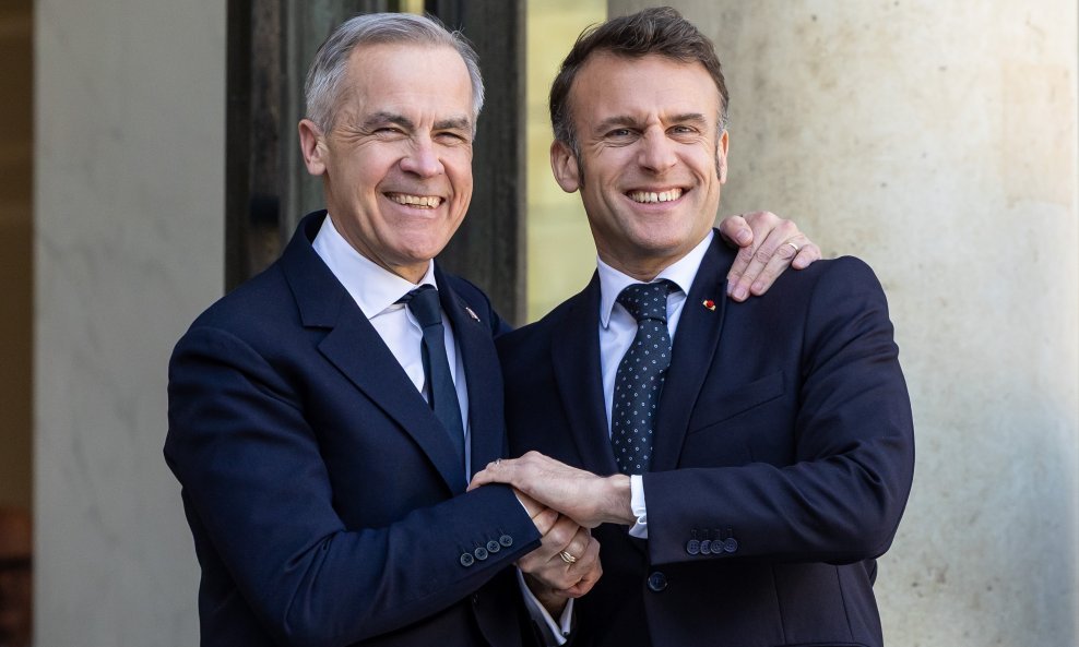 Kanadski premijer Mark Carney i francuski predsjednik Emmanuel Macron