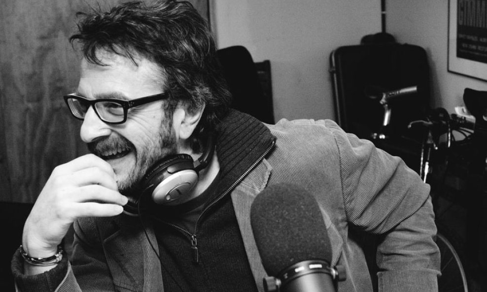 Američki komičar, glumac i voditelj podcasta Marc Maron za snimanja jednog od svojih popularnih podcasta 'WTF'