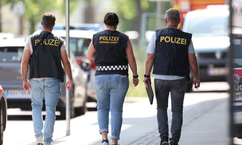 Policija u Grazu