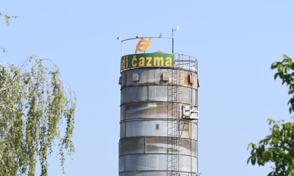 Eksplozija i požar u DI Čazma