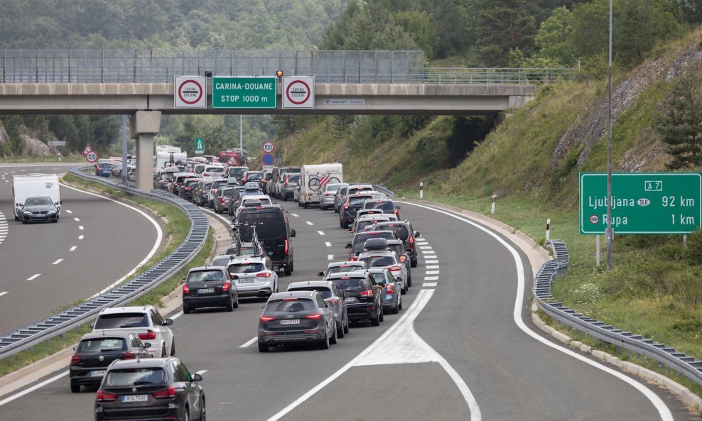 Gužva na graničnom prijelazu, ilustrativna fotografija