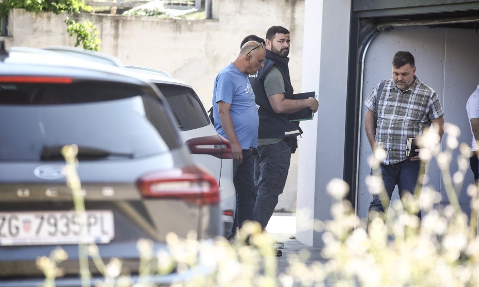 Policijski očevid dvostrukog ubojstva u Zagrebu