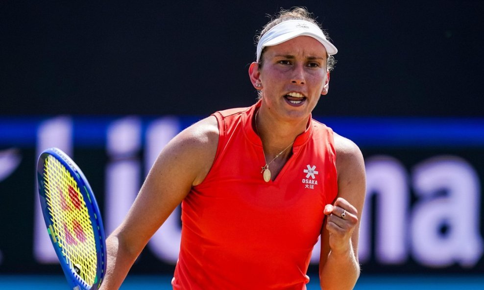 Elise Mertens