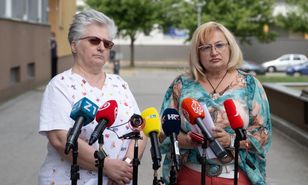 Josipa Rodić i Marija Divić na konferenciji za novinare