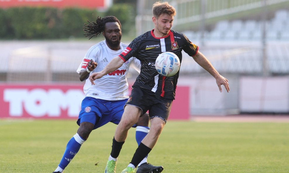 Adrion Pajaziti NK Gorica