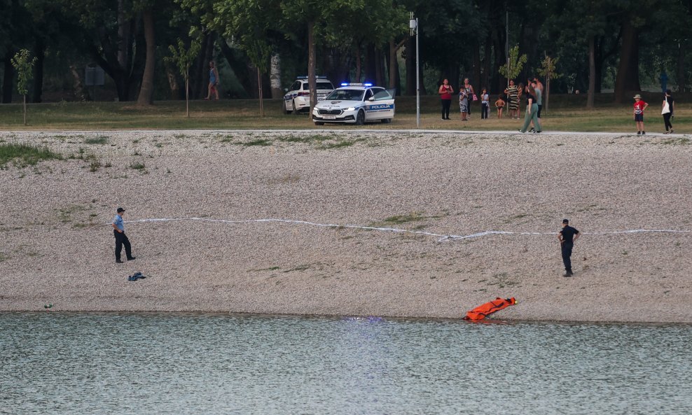 Policija na Bundeku