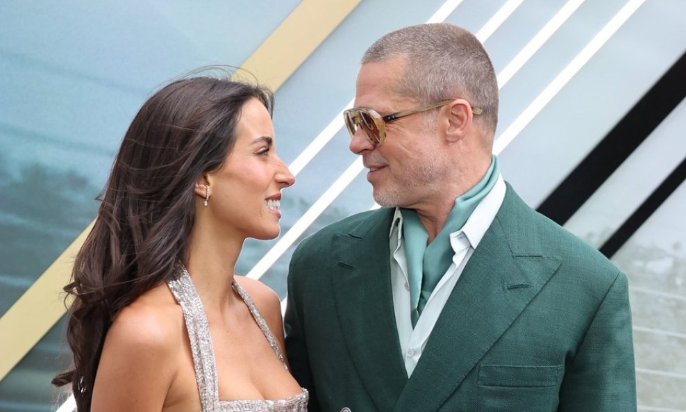 Ines de Ramon i Brad Pitt