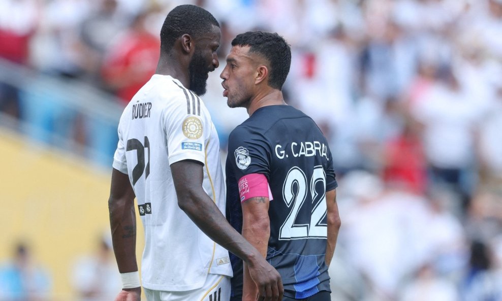 Gustavo Cabral vs. Antonio Rüdiger