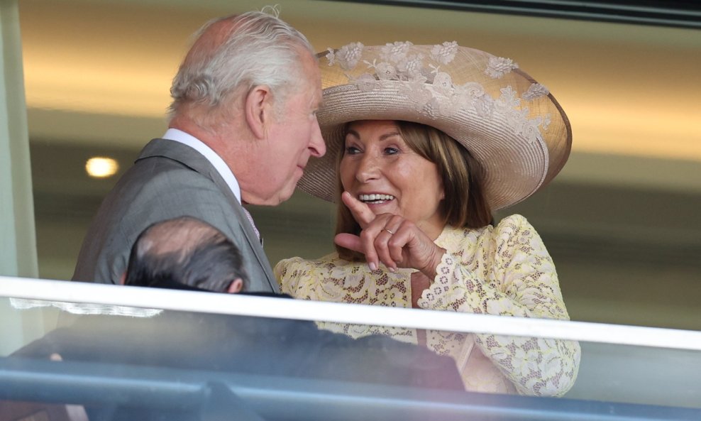 Kralj Charles i Carole Middleton