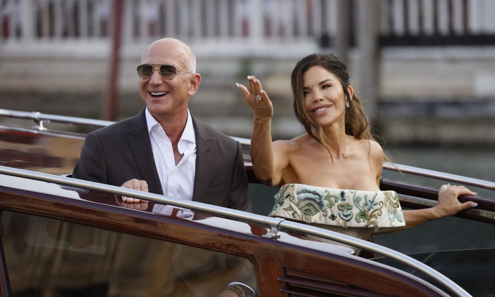 Jeff Bezos i Lauren Sanchez