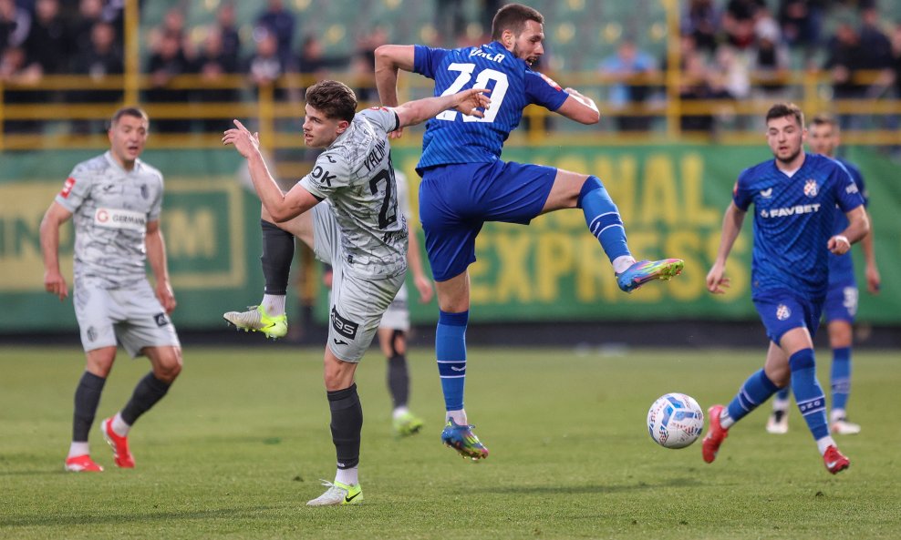 Valinčić vs. Pjaca