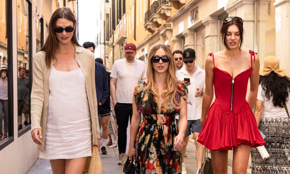 Sydney Sweeney i Karlie Kloss