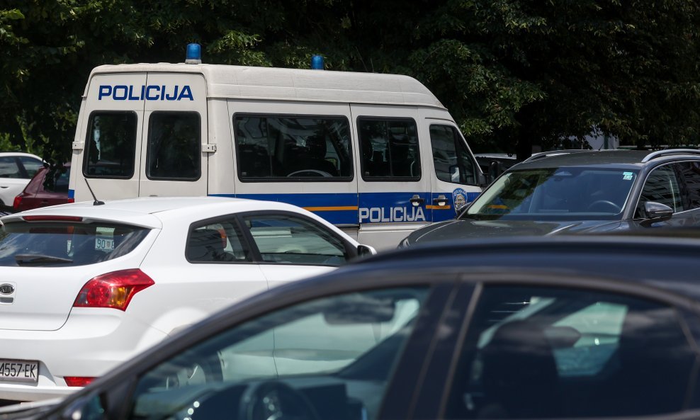 Ilustracija / Policija