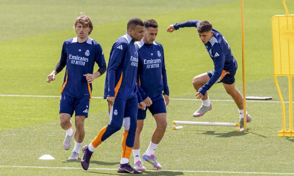 Modrić i Mbappe
