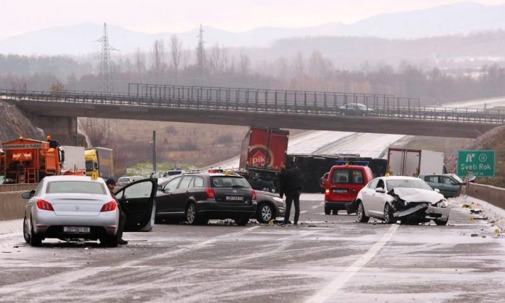 Prometna nesreća na vijaduktu Krpani
