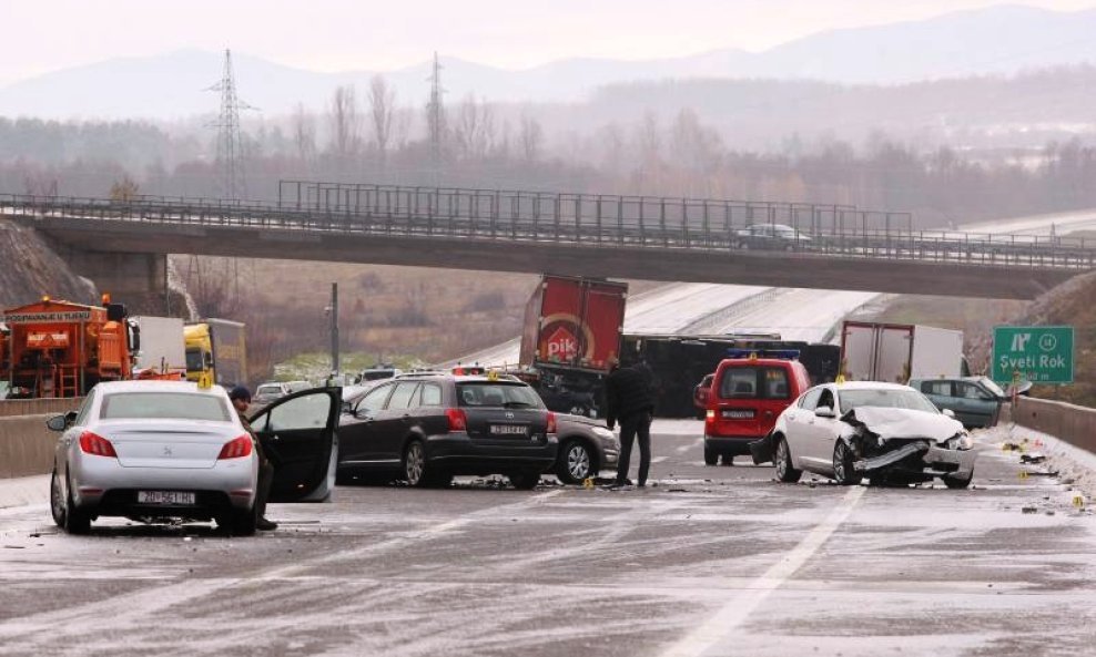 Prometna nesreća na vijaduktu Krpani