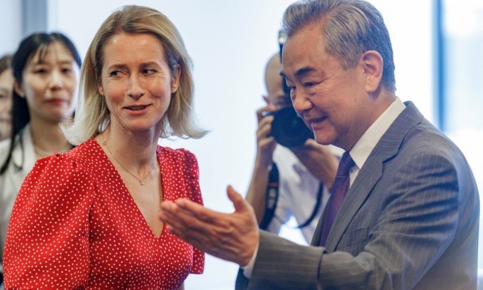 Wang Yi i Kaja Kallas
