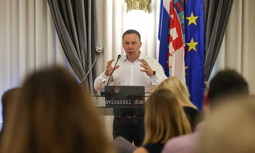 Željko Petković na predstavljanju Registra isključenih igrača