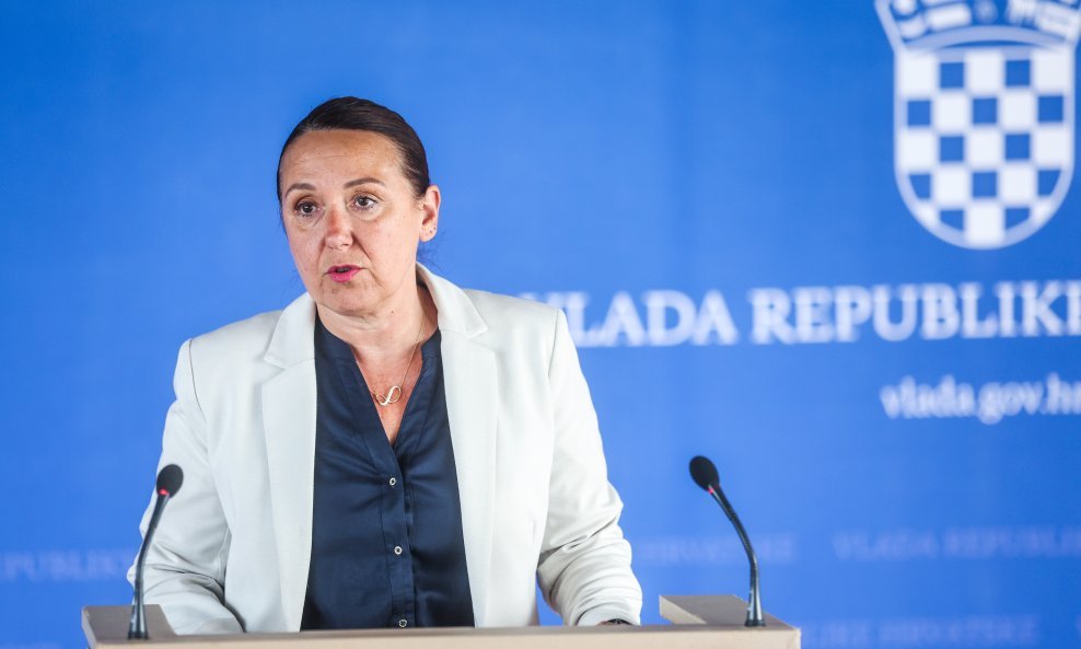 Irena Hrstić
