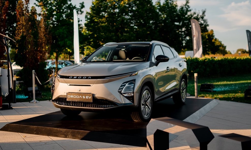 Omoda 5 EV